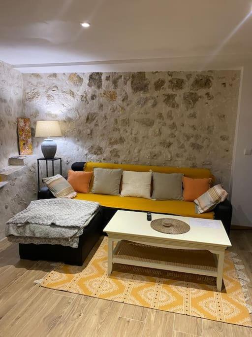 סן-פול-דה-ואנס Loft En Plein Coeur Du Village מראה חיצוני תמונה