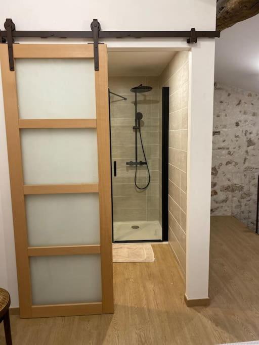 סן-פול-דה-ואנס Loft En Plein Coeur Du Village מראה חיצוני תמונה
